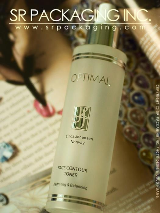 Showcase: Linda Johansen Face Contour Toner